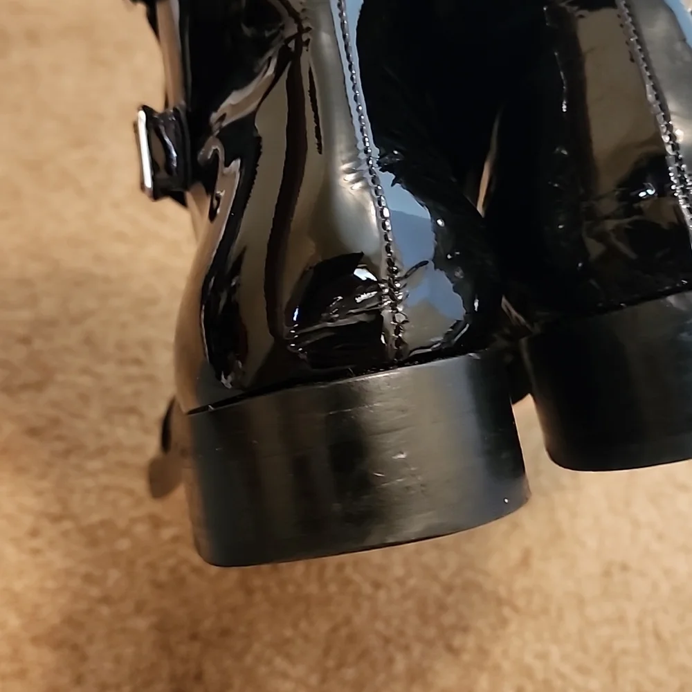 Gianvito Rossi Patent Leather Booties